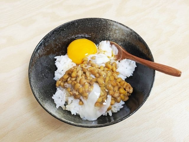 生卵納豆かけご飯