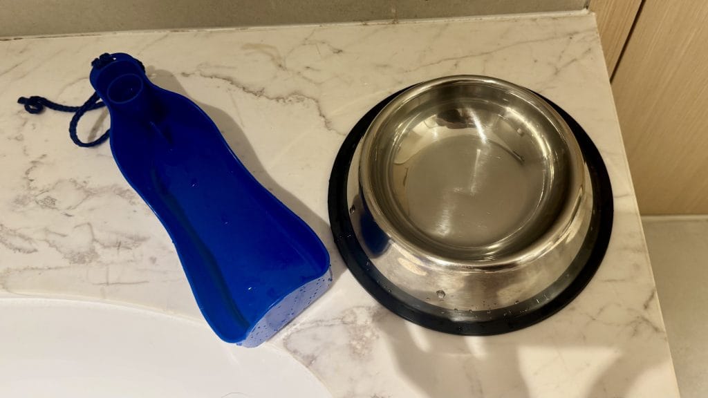 犬用食器:水入れ