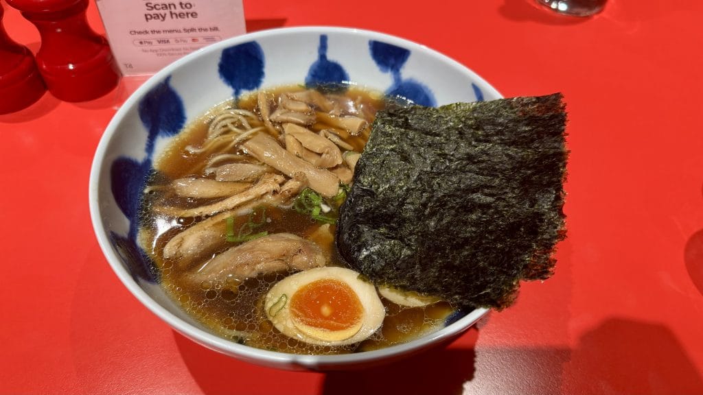 ドバイYUiの日本ラーメン