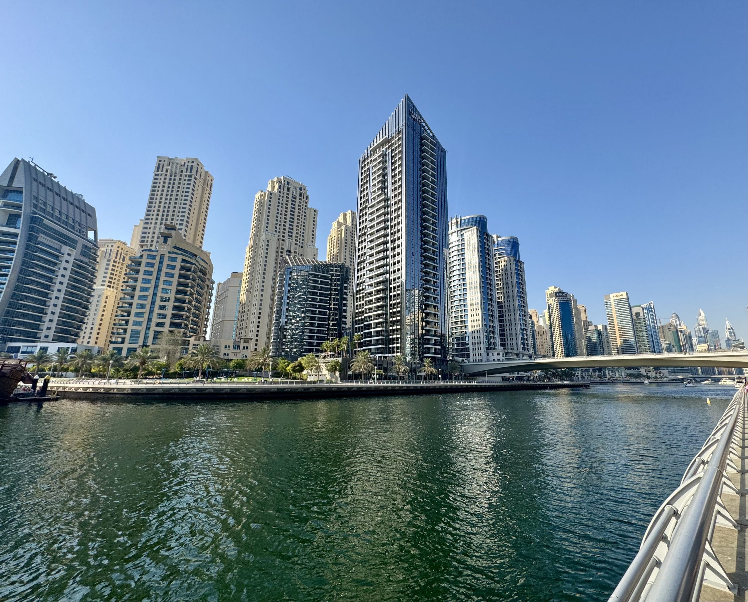 ドバイの４月の気候