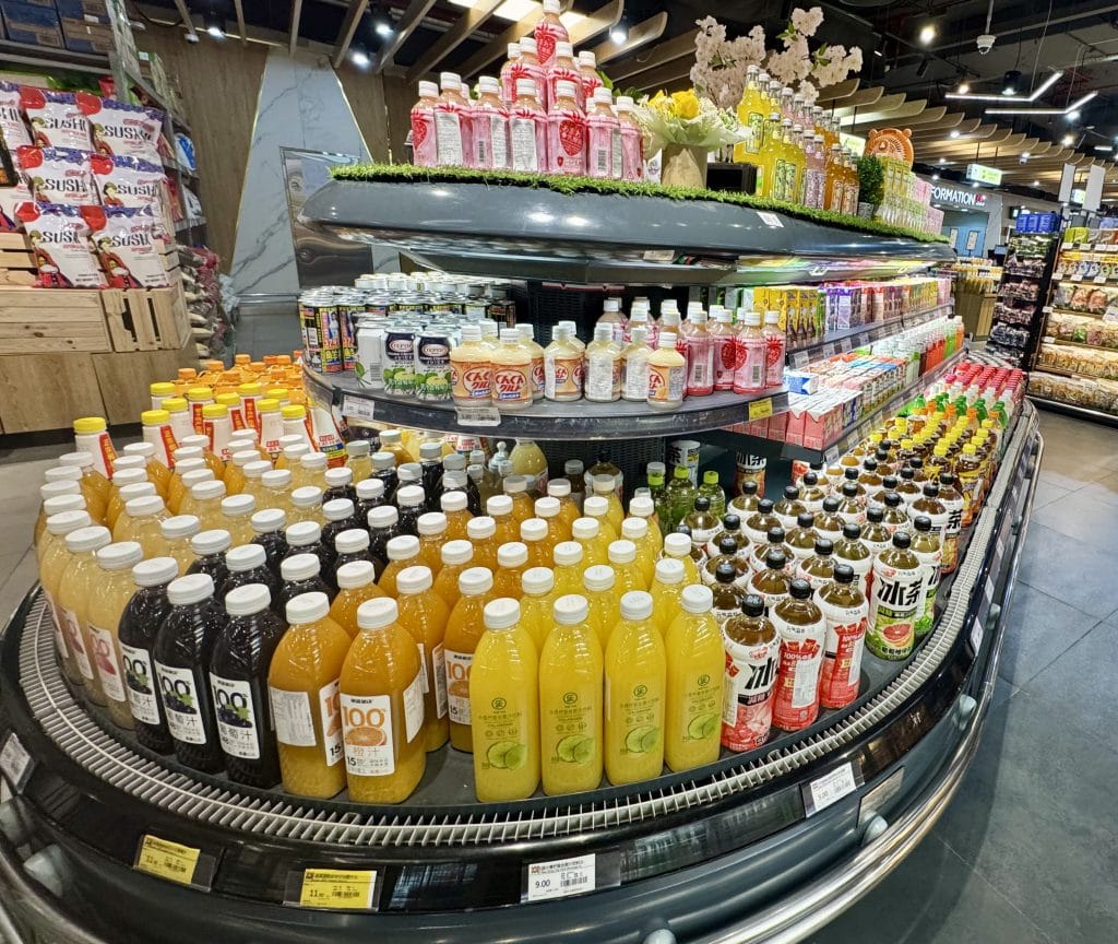 ドバイのWEMART:ジュースコーナー