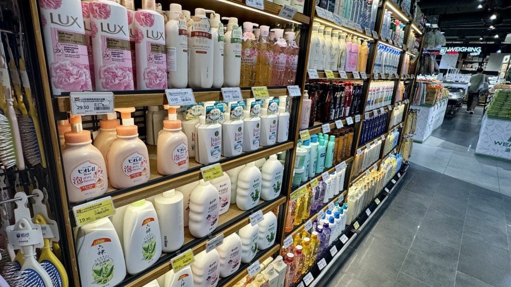 ドバイのWEMART:石鹸コーナー