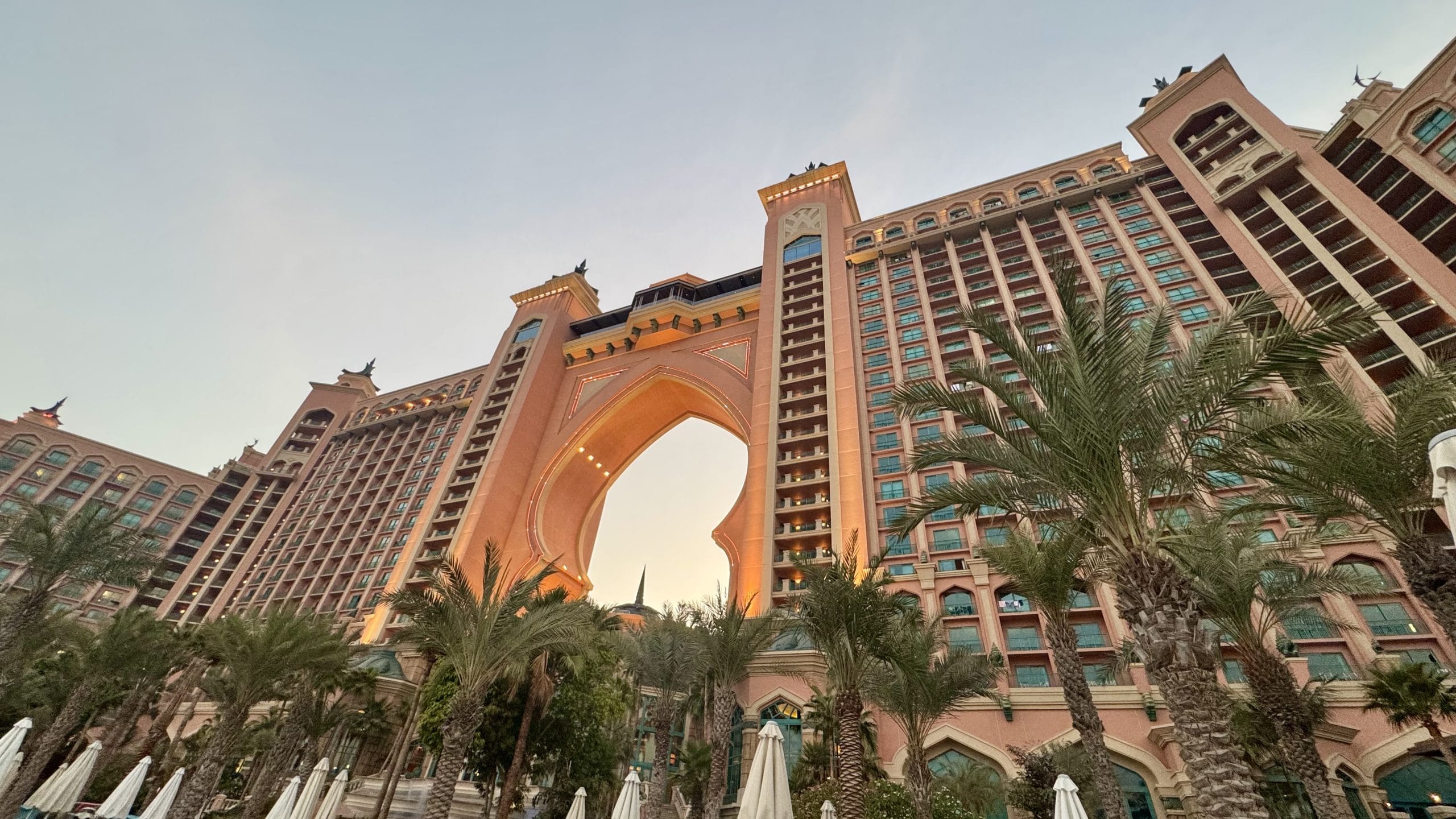 ドバイのアトランティス・ザ・パーム：外観