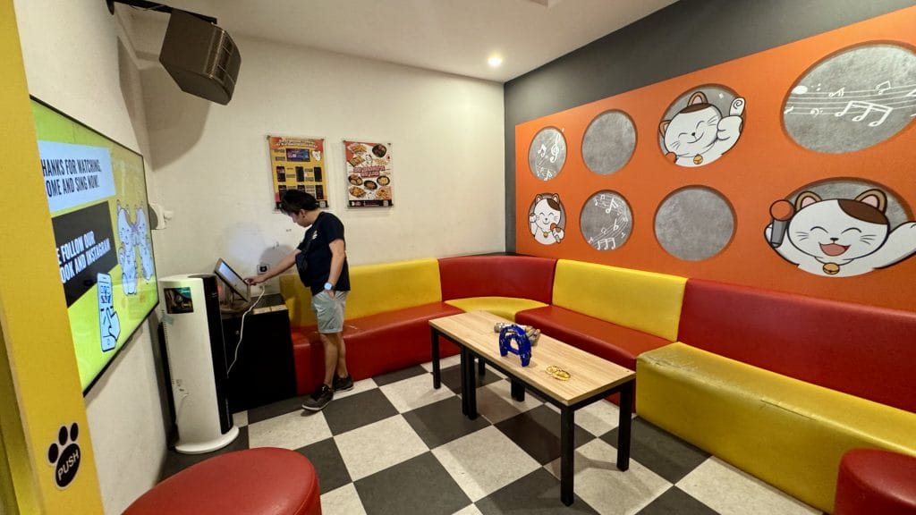 Sunway Velocity Mallのカラオケ:まねきねこ