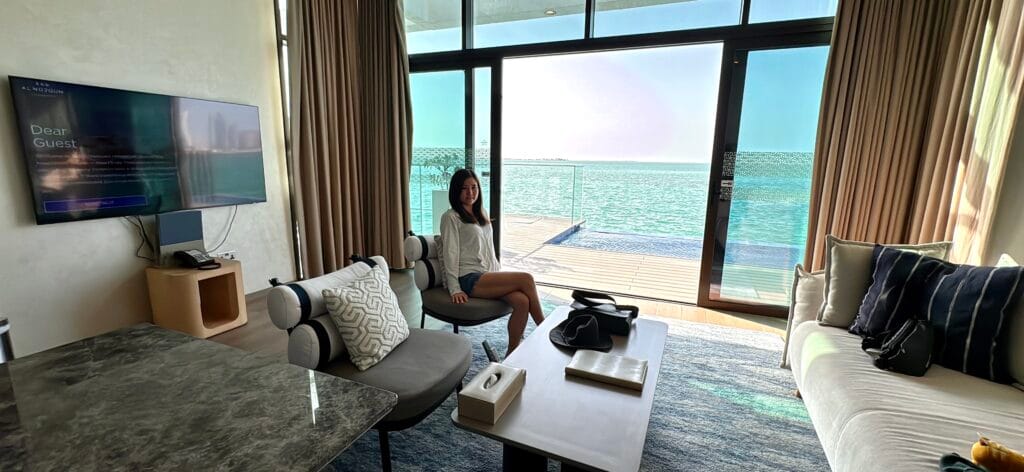 アブダビの水上コテージ：部屋からの眺め