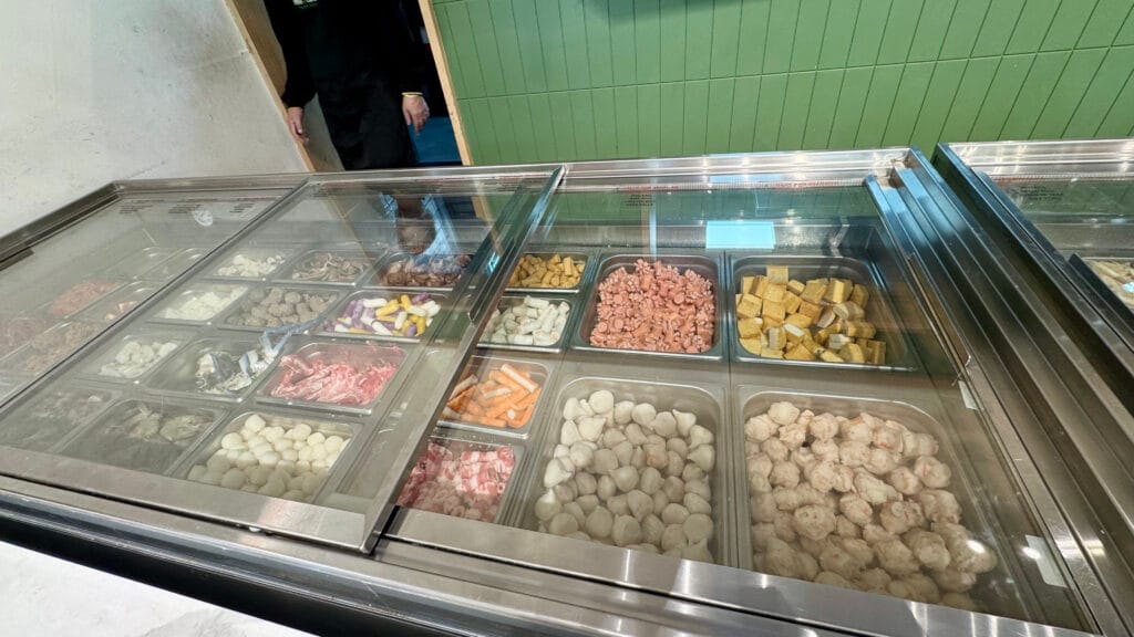 『We Asian Hall』のHot Pot(鍋)の具材