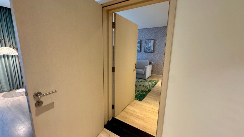 アブダビ「Yas Plaza Hotels by IHG」の客室