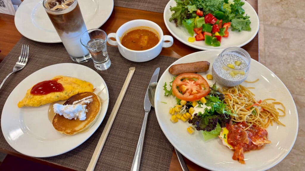 アブダビ「Yas Plaza Hotels by IHG」の朝食